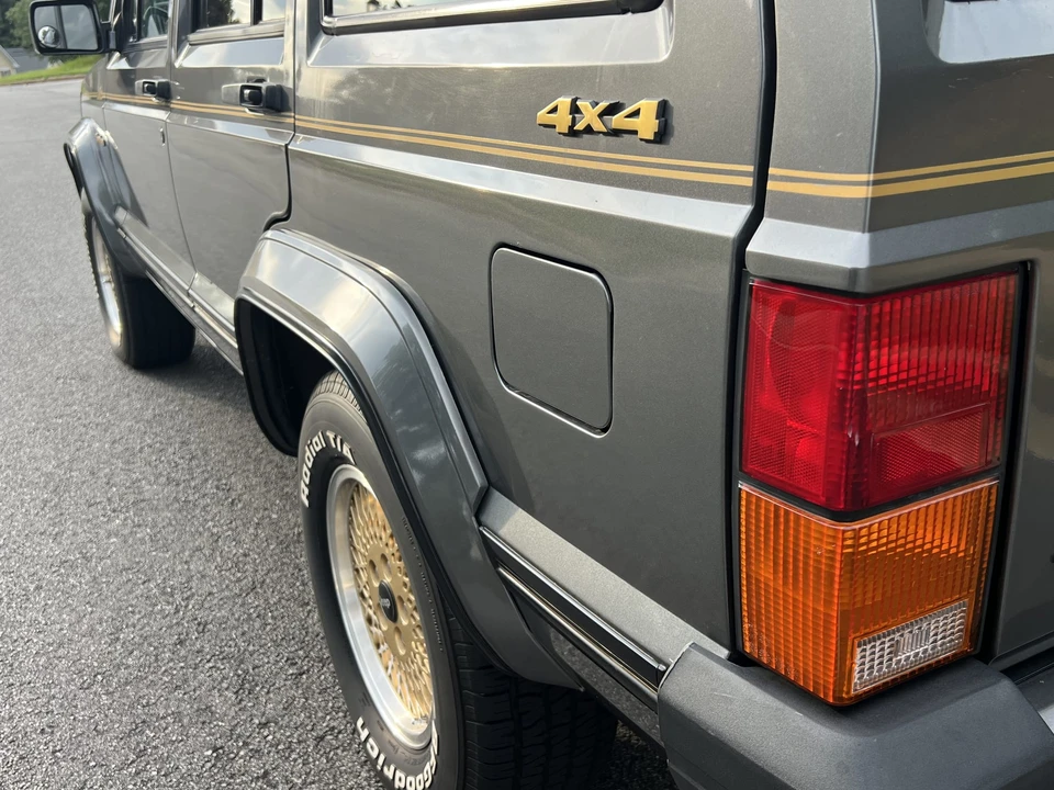 1988 Jeep XJ Cherokee - Image 24 of 31