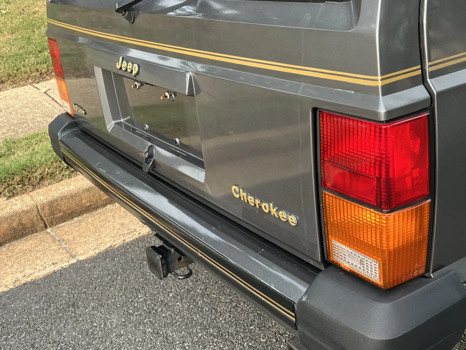 1988 Jeep XJ Cherokee - Image 28 of 31