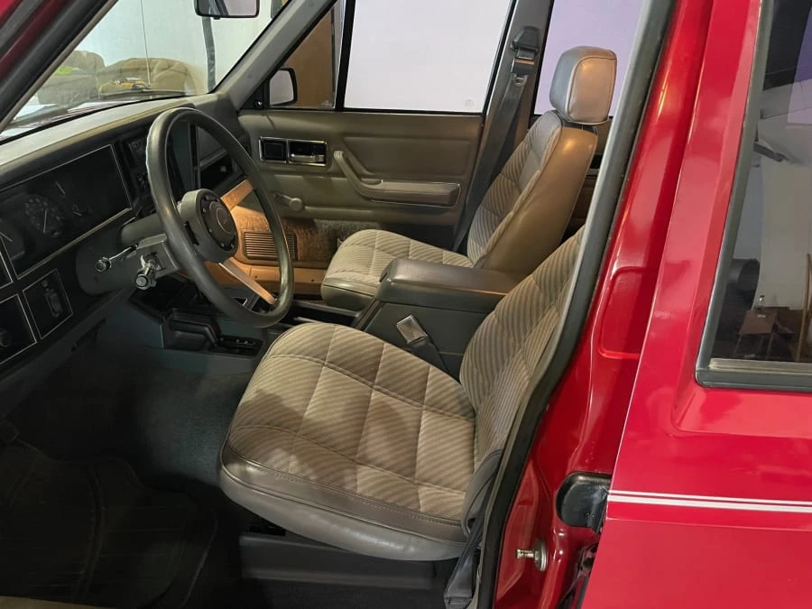 1988 Jeep XJ Cherokee - Image 9 of 10