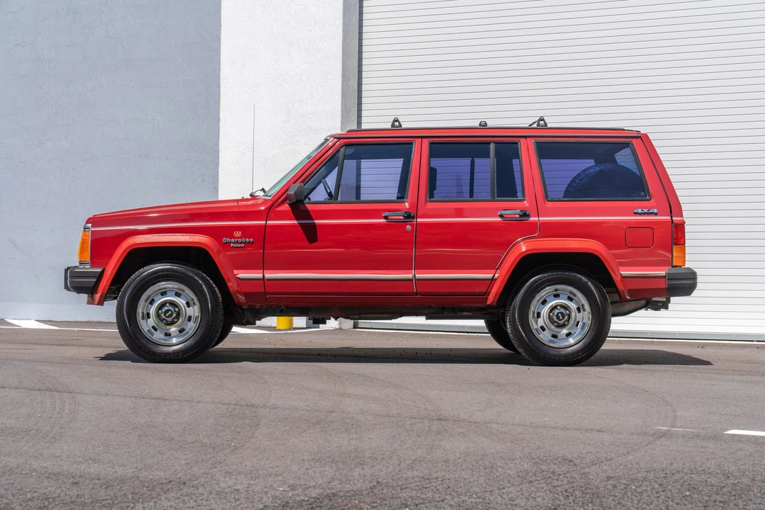 1988 Jeep XJ Cherokee - Image 7 of 31