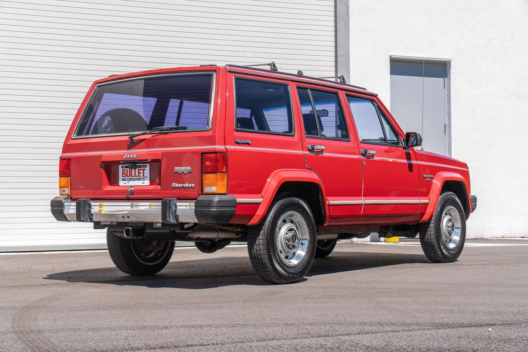 1988 Jeep XJ Cherokee - Image 11 of 31