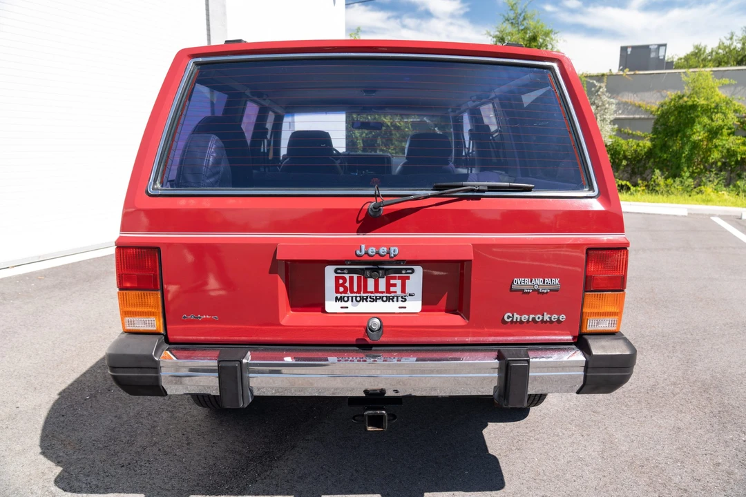 1988 Jeep XJ Cherokee - Image 10 of 31