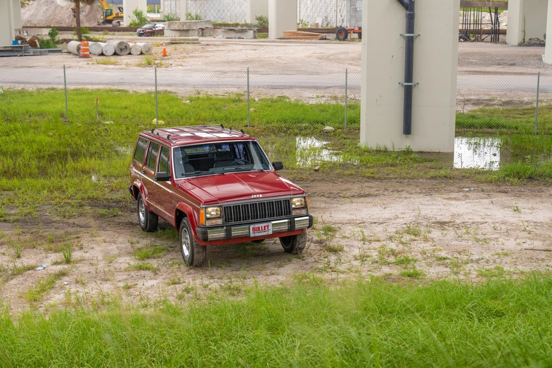 1988 Jeep XJ Cherokee - Image 15 of 31