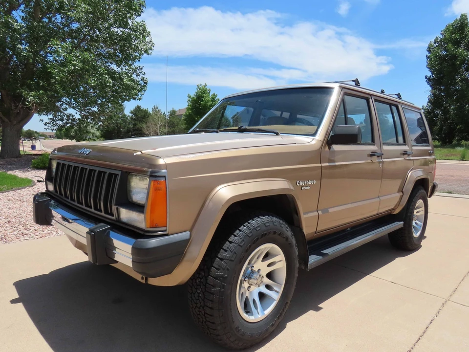 1988 Jeep XJ Cherokee - Image 13 of 31