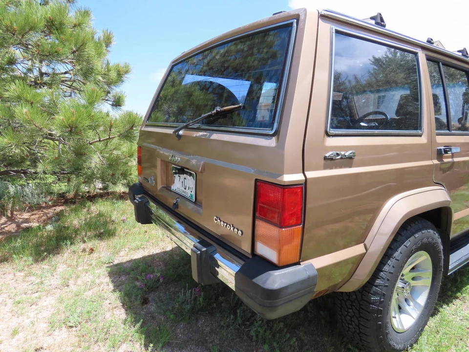1988 Jeep XJ Cherokee - Image 28 of 31