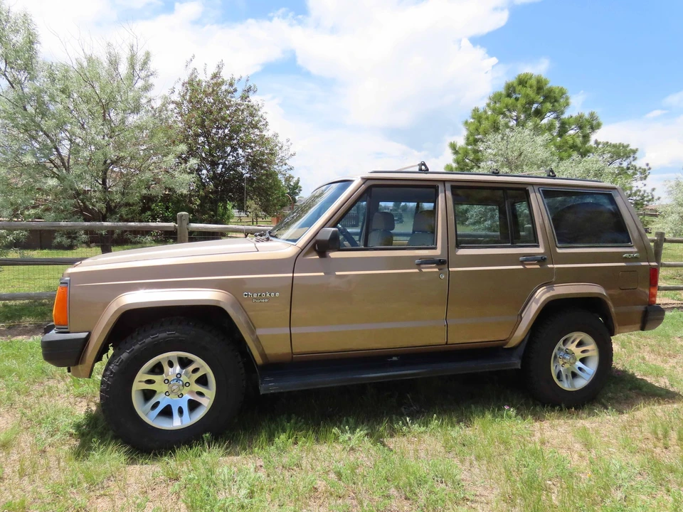 1988 Jeep XJ Cherokee - Image 4 of 31