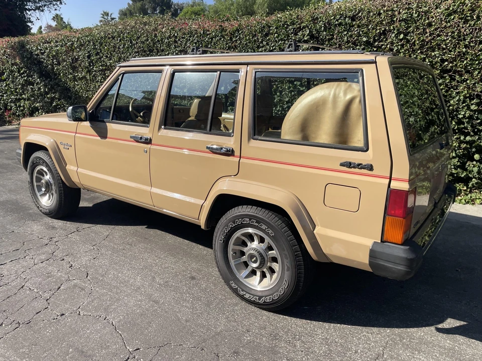 1988 Jeep XJ Cherokee - Image 20 of 31