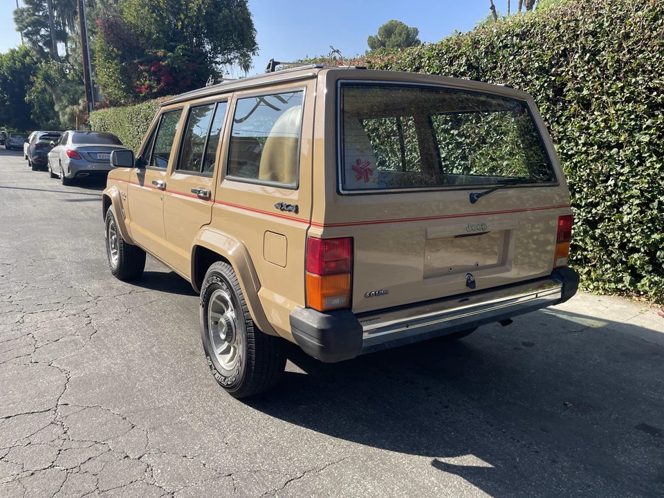1988 Jeep XJ Cherokee - Image 18 of 31