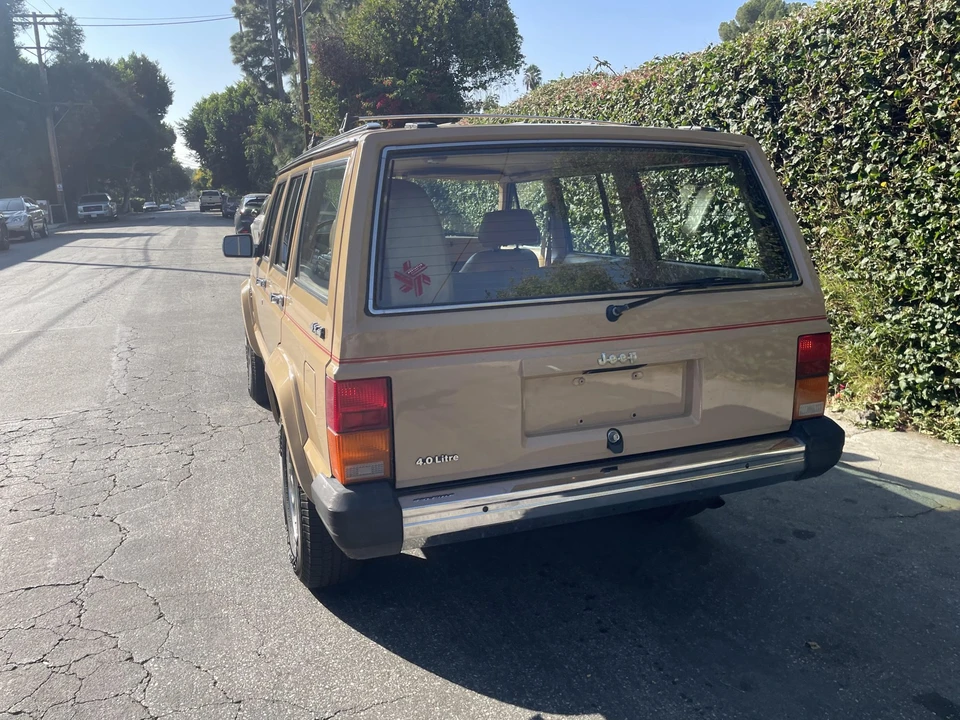 1988 Jeep XJ Cherokee - Image 17 of 31