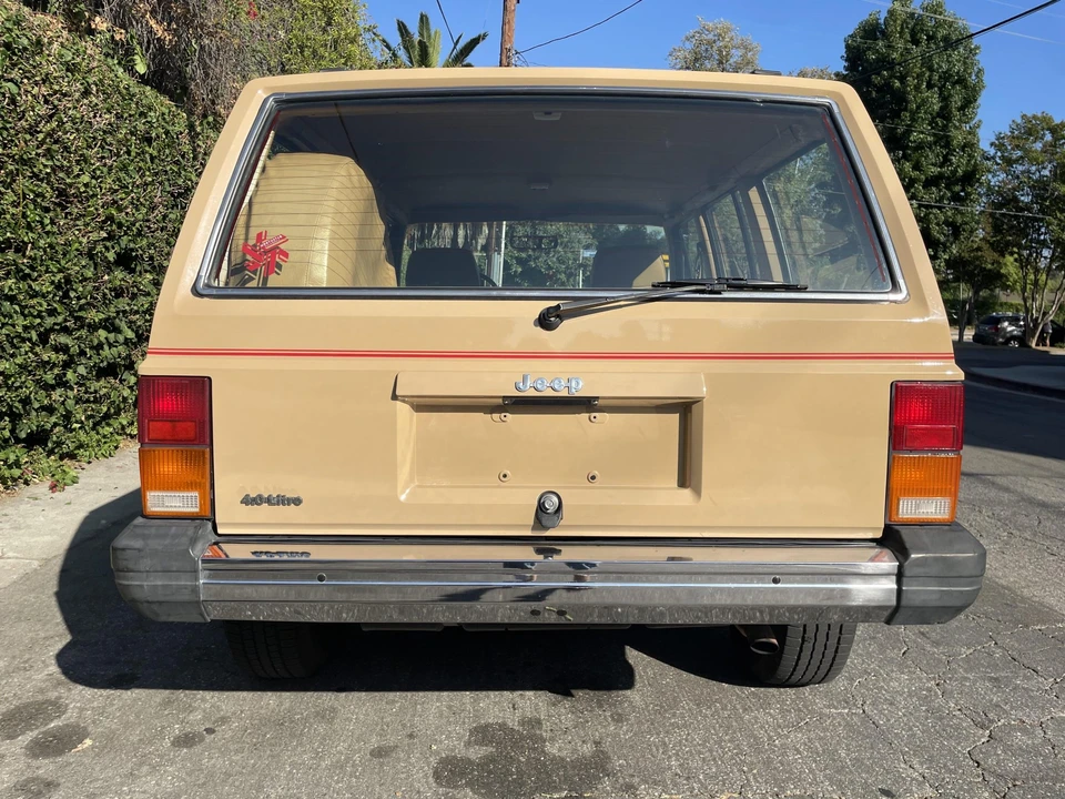 1988 Jeep XJ Cherokee - Image 16 of 31