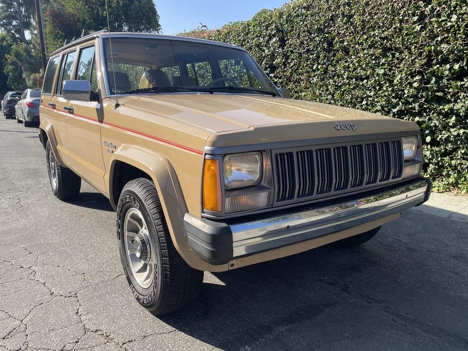 1988 Jeep XJ Cherokee - Image 9 of 31