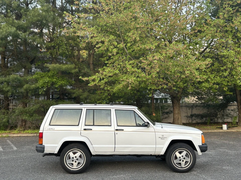 1988 Jeep XJ Cherokee - Image 27 of 31