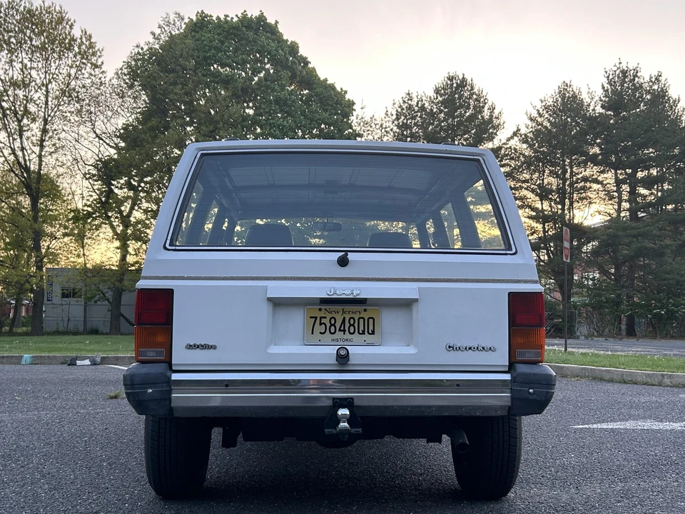 1988 Jeep XJ Cherokee - Image 21 of 31