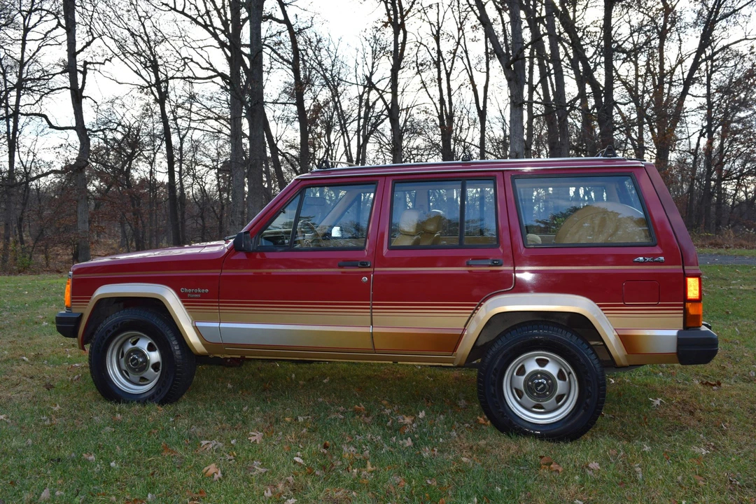 1988 Jeep XJ Cherokee - Image 17 of 31