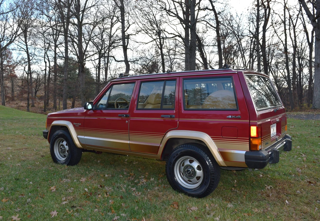 1988 Jeep XJ Cherokee - Image 16 of 31
