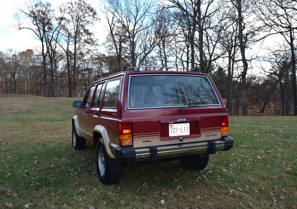1988 Jeep XJ Cherokee - Image 14 of 31