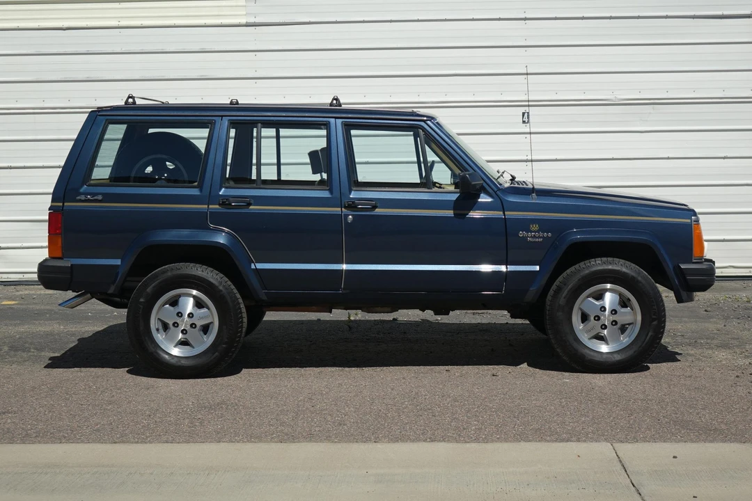 1988 Jeep XJ Cherokee - Image 12 of 31