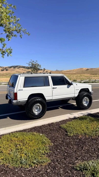 1988 Jeep XJ Cherokee - Image 6 of 13