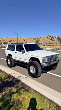 1988 Jeep Cherokee Sport 2D