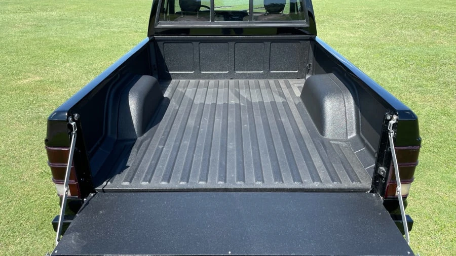 1988 Jeep Comanche - Image 9 of 13
