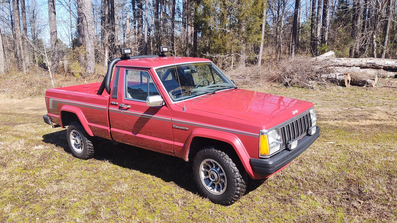 1988 Jeep Comanche - Image 16 of 26