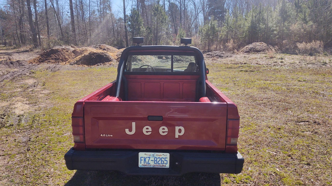 1988 Jeep Comanche - Image 5 of 26