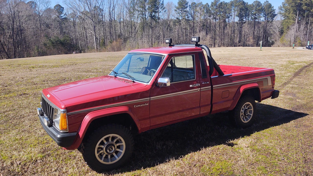 1988 Jeep Comanche - Image 7 of 26