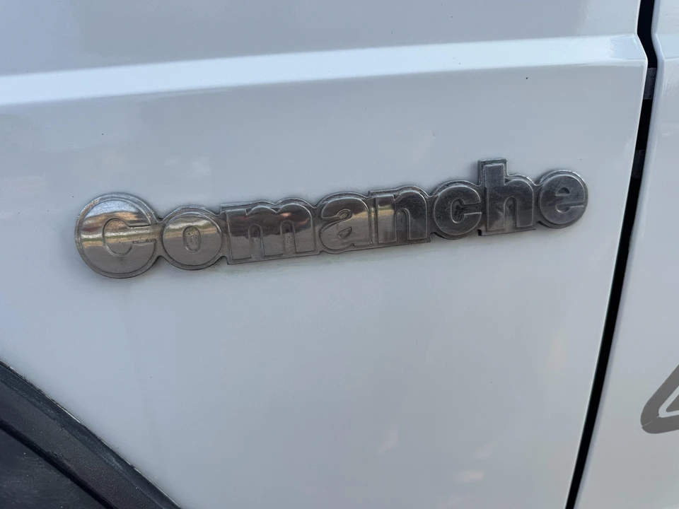 1988 Jeep Comanche - Image 17 of 31