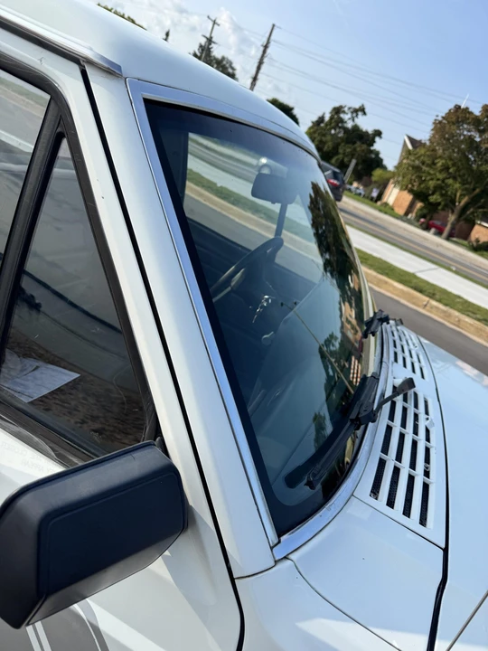 1988 Jeep Comanche - Image 20 of 31