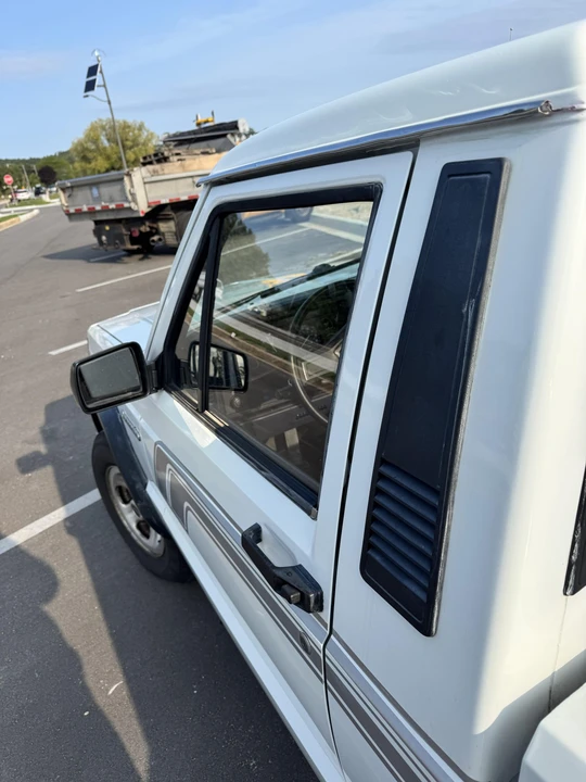 1988 Jeep Comanche - Image 22 of 31