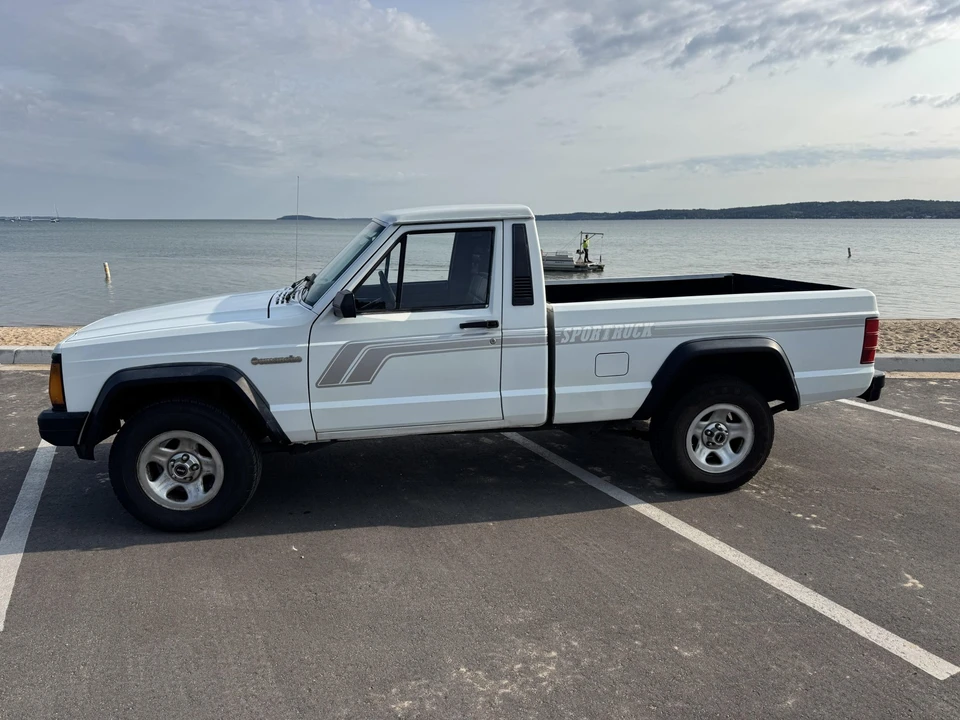 1988 Jeep Comanche - Image 6 of 31