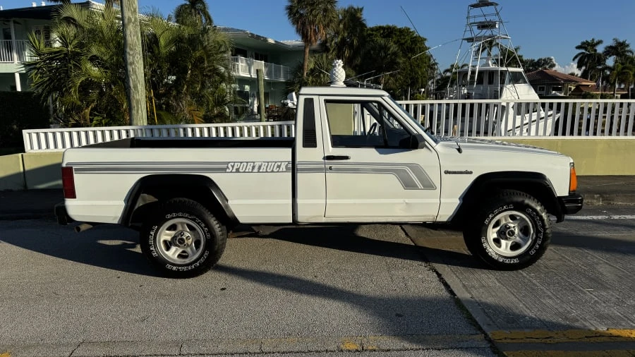 1988 Jeep Comanche - Image 7 of 20