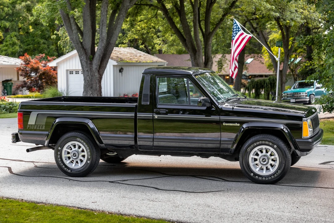 1988 Jeep Comanche - Image 4 of 31