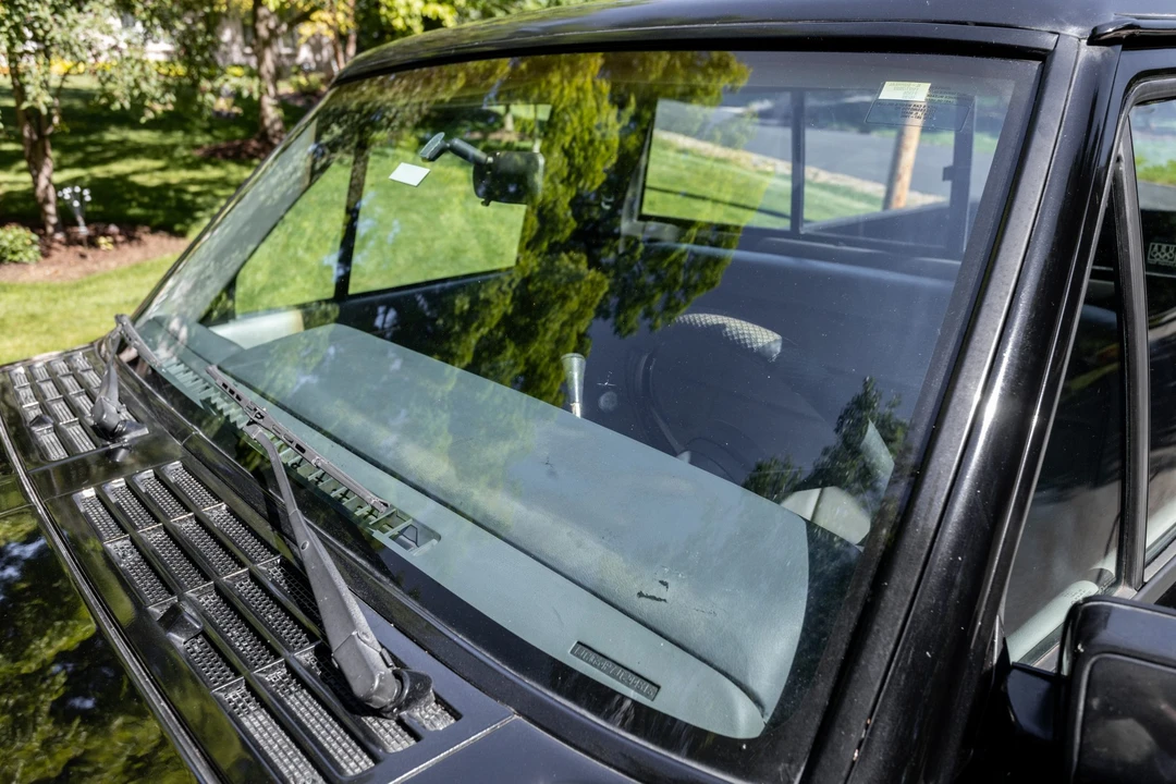 1988 Jeep Comanche - Image 24 of 31