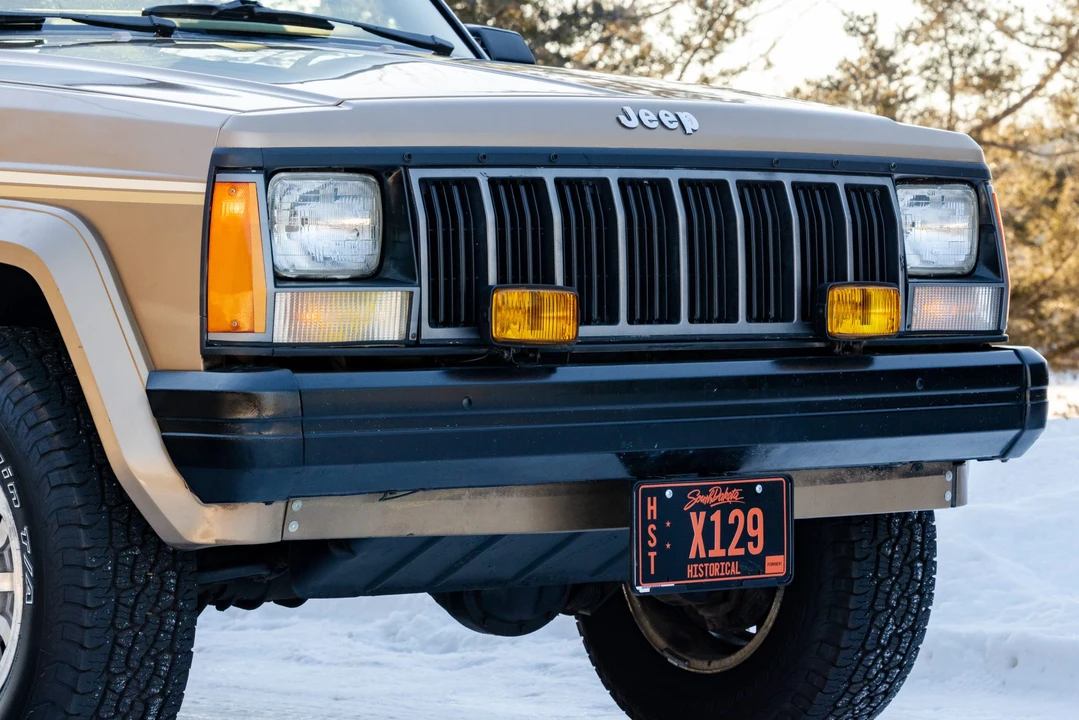 1988 Jeep Comanche - Image 20 of 31