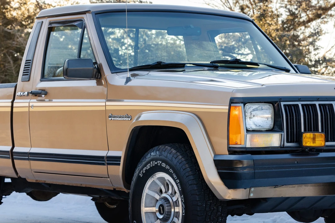 1988 Jeep Comanche - Image 19 of 31