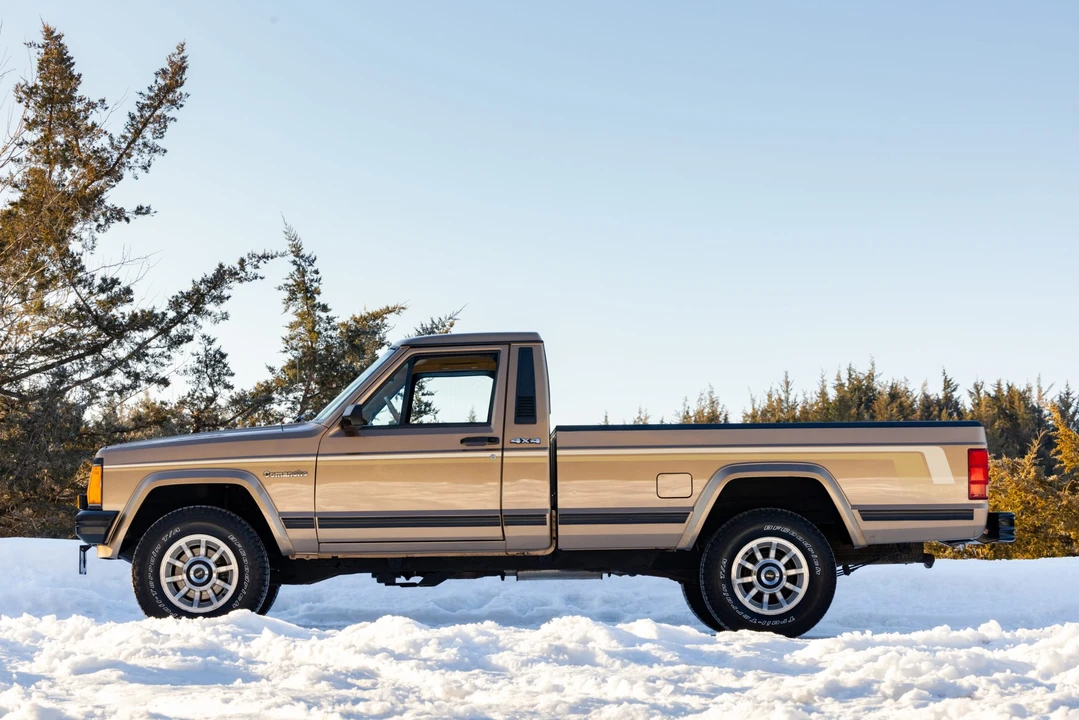 1988 Jeep Comanche - Image 3 of 31