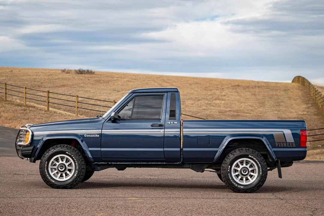 1988 Jeep Comanche - Image 4 of 31