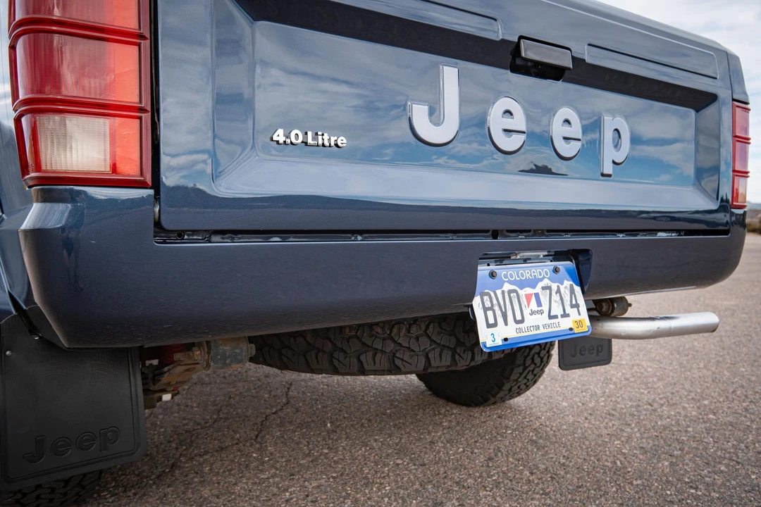 1988 Jeep Comanche - Image 23 of 31