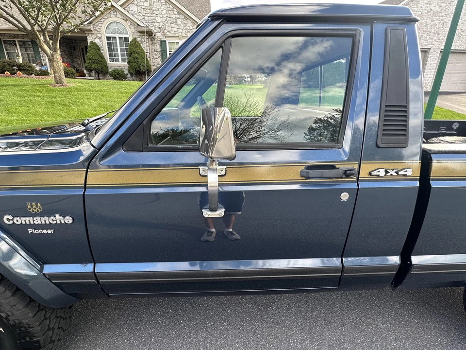 1988 Jeep Comanche - Image 24 of 31