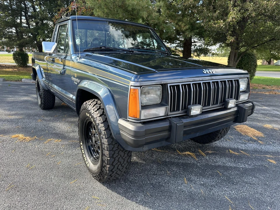 1988 Jeep Comanche - Image 2 of 31