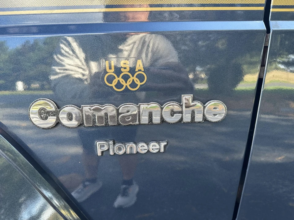 1988 Jeep Comanche - Image 26 of 31