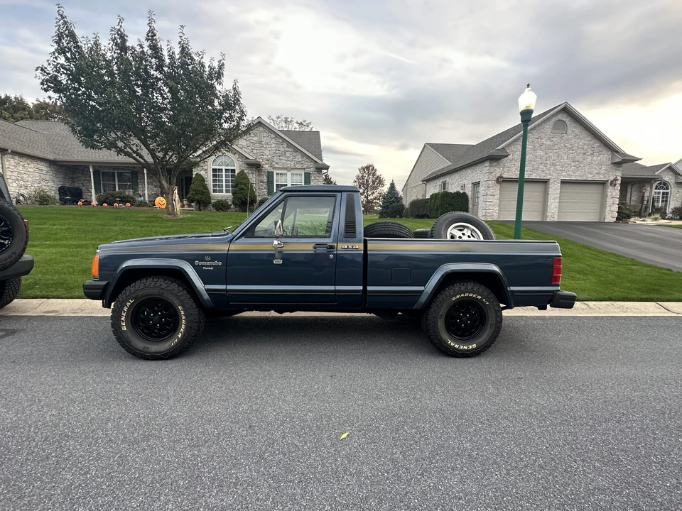 1988 Jeep Comanche - Image 7 of 31