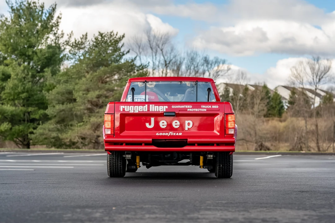 1988 Jeep Comanche - Image 10 of 31