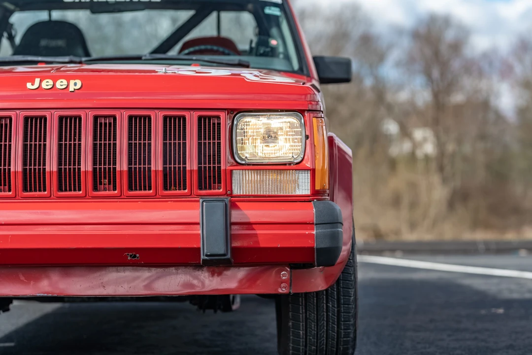 1988 Jeep Comanche - Image 24 of 31