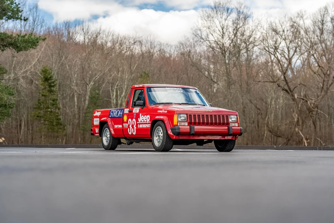 1988 Jeep Comanche - Image 16 of 31