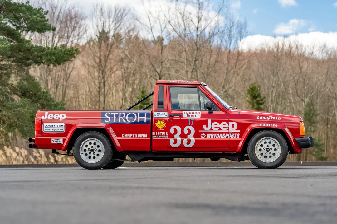1988 Jeep Comanche - Image 14 of 31