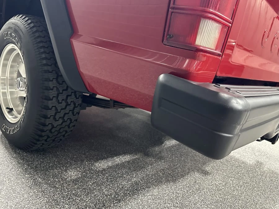 1988 Jeep Comanche - Image 15 of 31