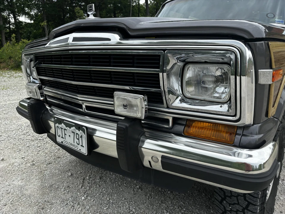 1988 Jeep SJ Grand Wagoneer - Image 31 of 31