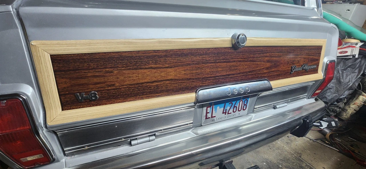 1988 Jeep SJ Grand Wagoneer - Image 17 of 31